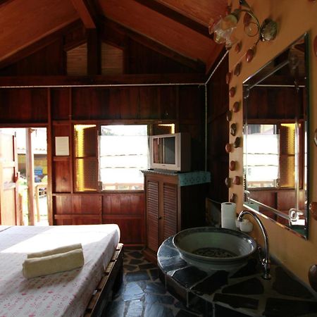 J&J Guesthouse Сукотай Стая снимка